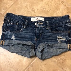 Hollister cuffed low waisted denim shorts